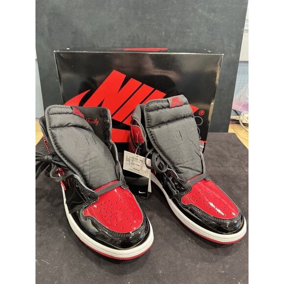 Jordan 1 Retro OG High Patent Bred 10.5 LS(330316) main image 7